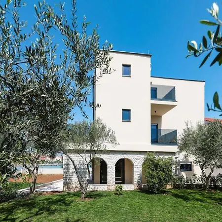 1 Bedroom Cozy In Appartement Preko