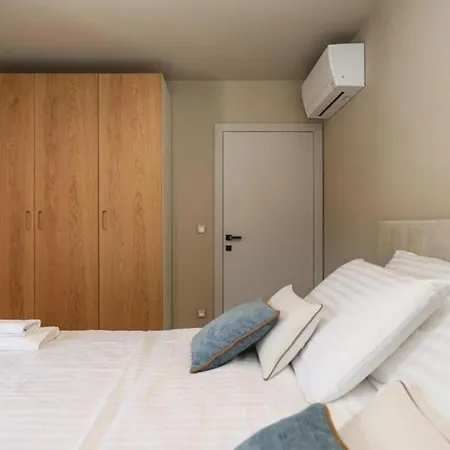 1 Bedroom Cozy In * Preko